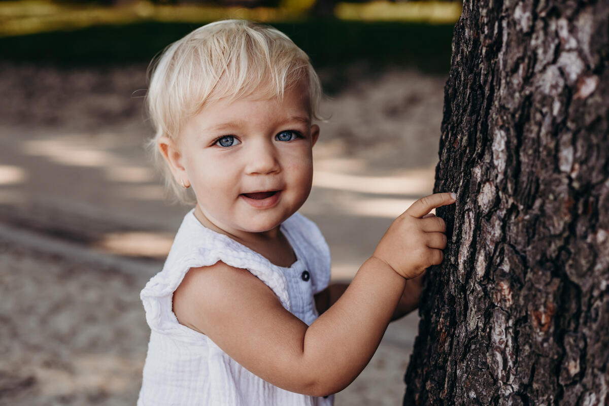 Sesja dziecięca w plenerze