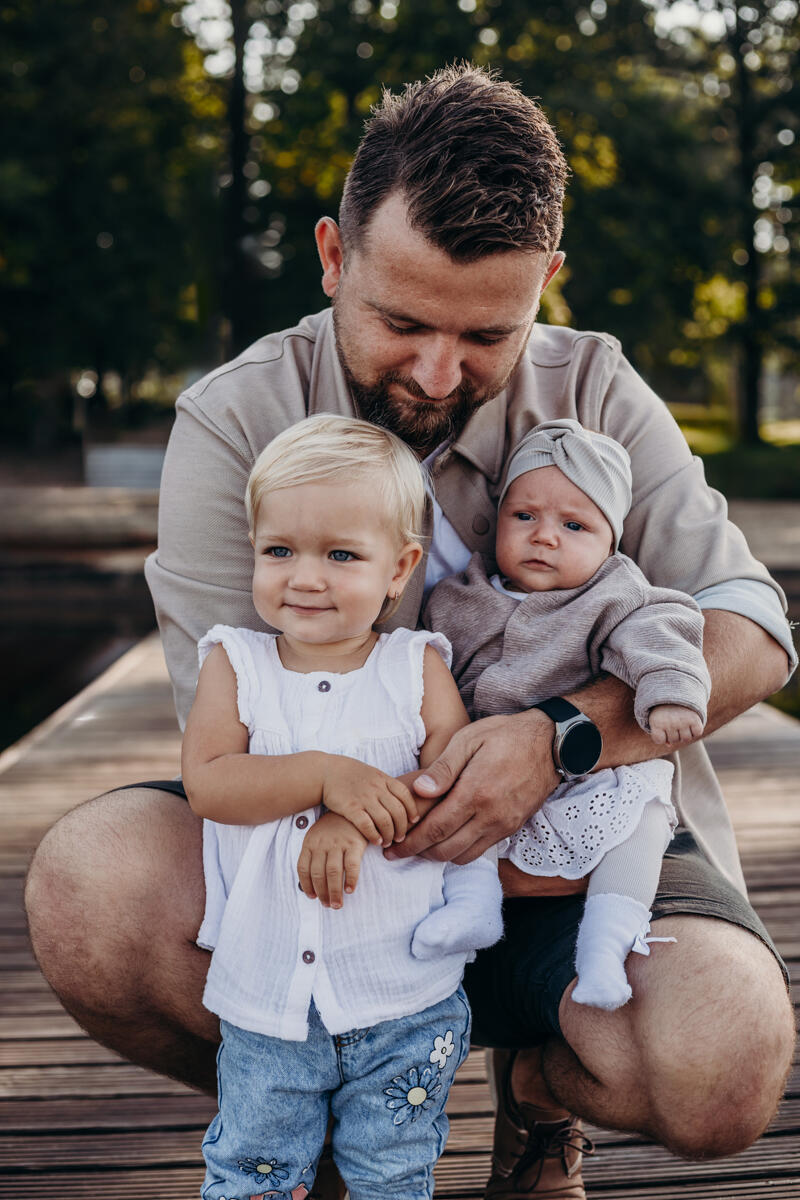 Sesja rodzinna w plenerze