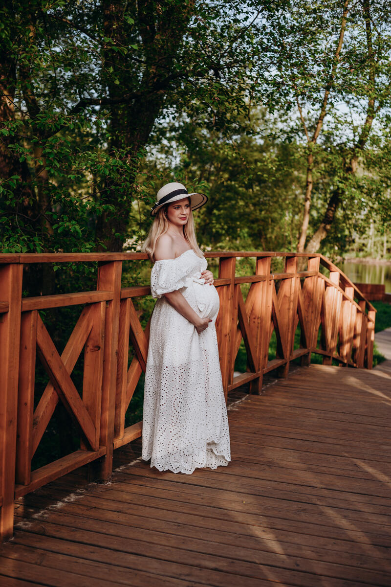 15. Sesja brzuszkowa w plenerze