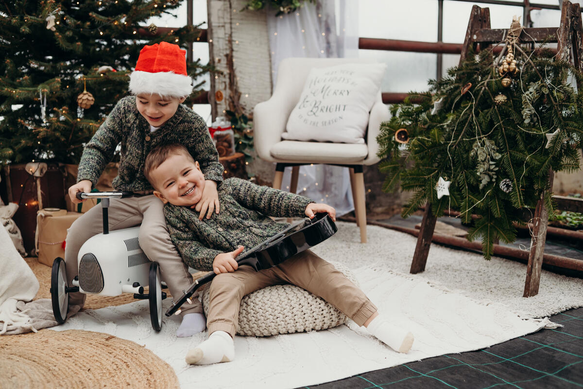2. Sesja świąteczna w szklarni